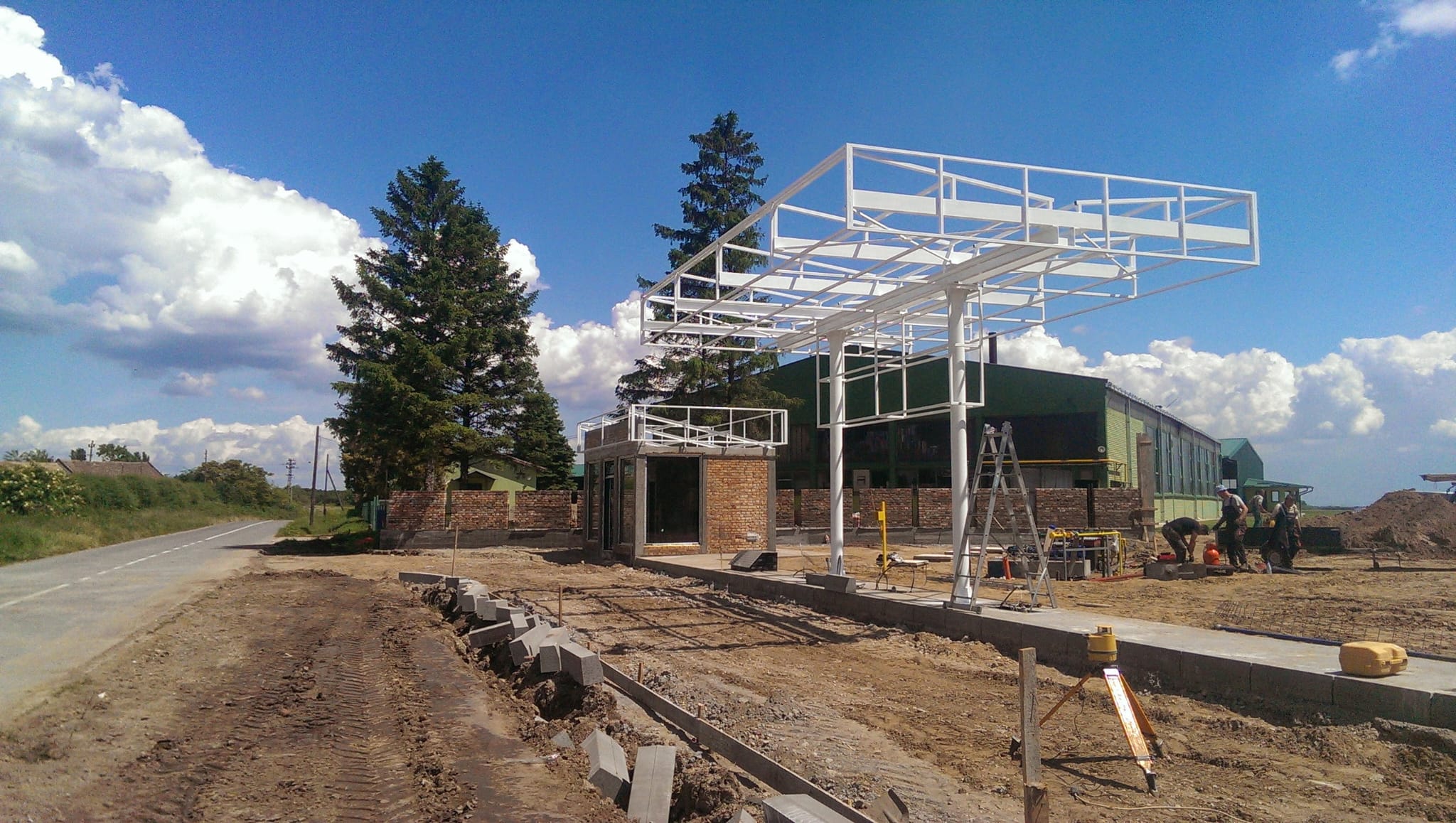 Benzinska pumpa u Apatinu | MCon izrada i montaža