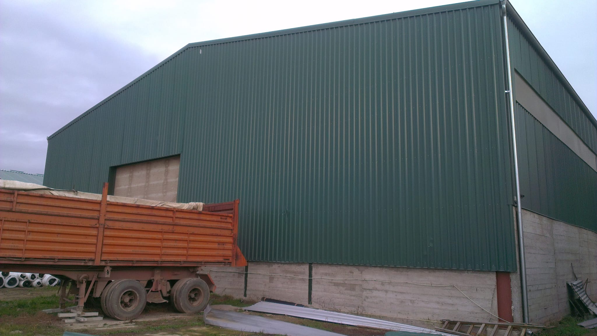 Podno skladište 25×60m u Titelu | MCon čelična hala