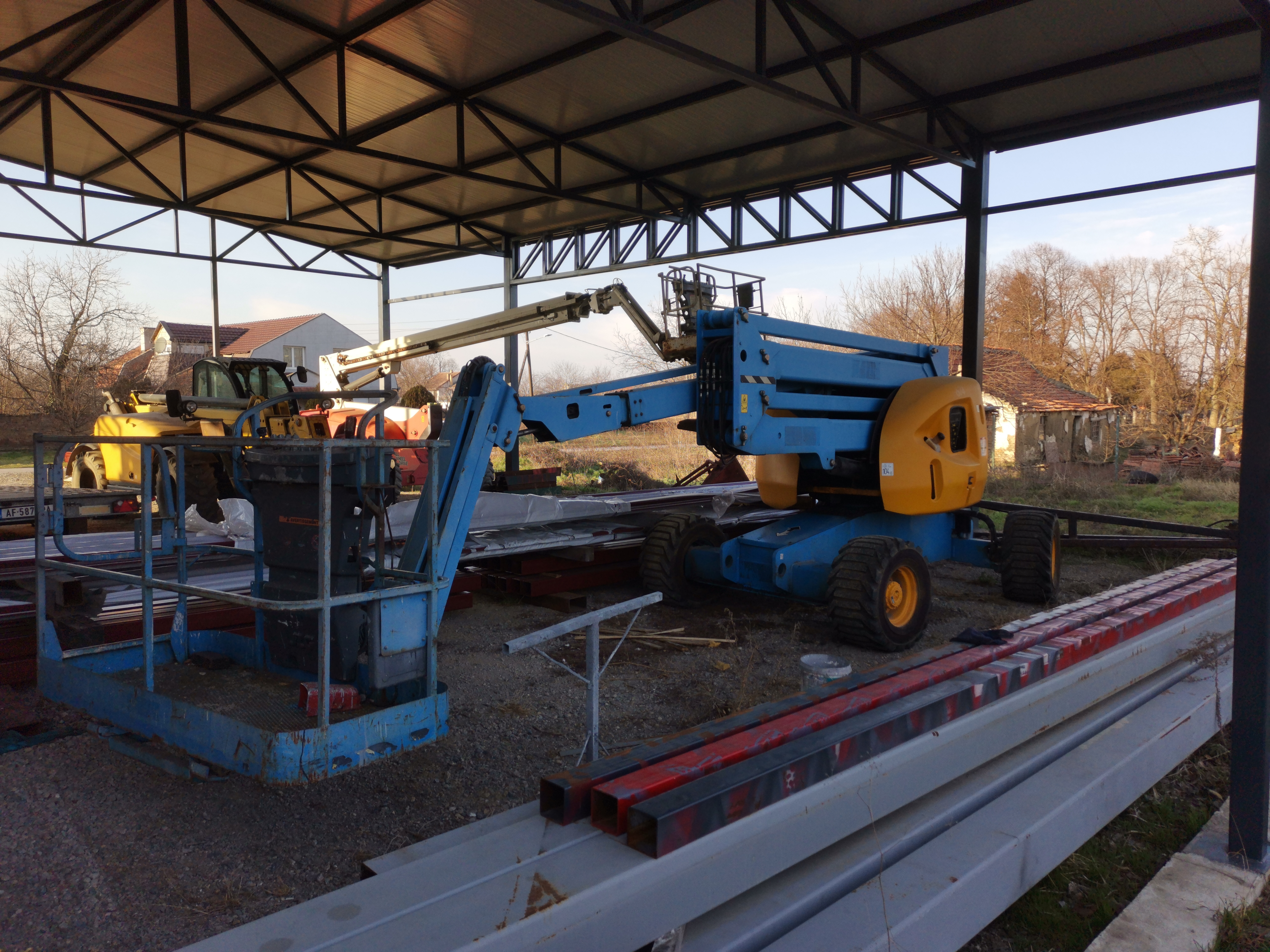 JLG platforma za rad na visini | MCon oprema za iznajmljivanje